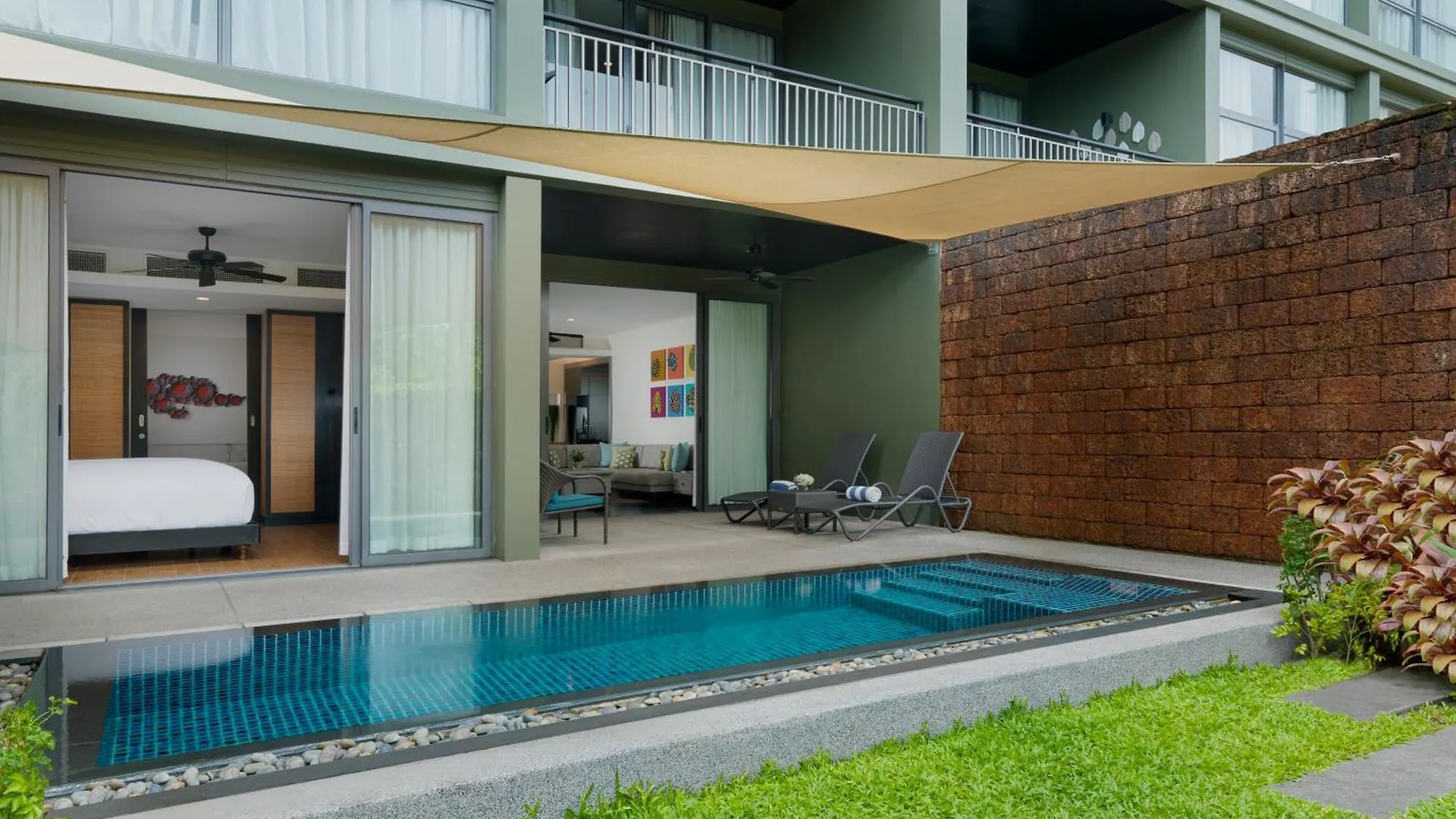 ***** Resort Avani Plus Mai Khao Phuket Suites Thailand